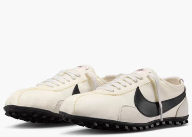 NIKE MOON SHOE SOFT PEARL BLACK (W)