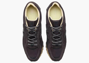 NEW BALANCE 204L AURALEE BROWN