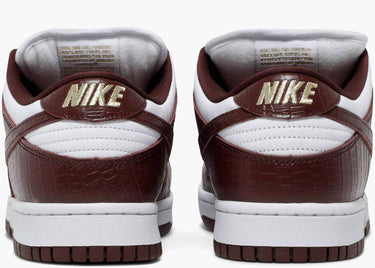 DUNK LOW SB BARKROOT x SUPREME (2021)