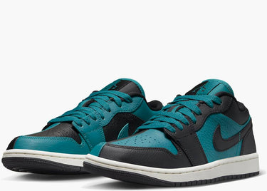 JORDAN 1 LOW SE HOMAGE SPLIT BRIGHT SPRUCE (W)