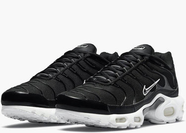 NIKE AIR MAX PLUS BLACK WHITE (W)