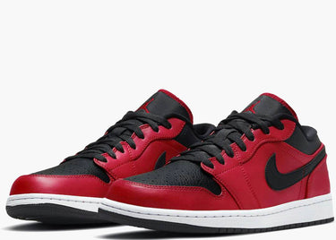 JORDAN 1 LOW REVERSE BRED PEBBLED SWOOSH