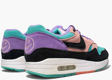 NIKE AIR MAX 1 HAVE A NIKE DAY