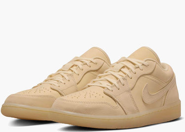 JORDAN 1 LOW SE SAND (W)