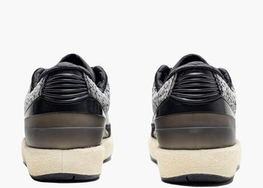 JORDAN 2 RETRO LOW RESPONSIBILITY