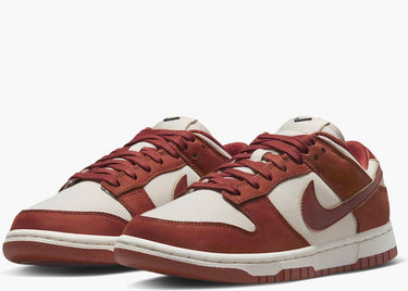 NIKE DUNK LOW LX LIGHT OREWOOD BROWN RUGGED ORANGE (W)