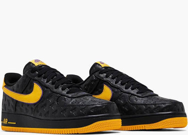 NIKE AIR FORCE 1 LOW KOBE BRYANT LAKERS AWAY (NUMBERED EDITION OF 8000)
