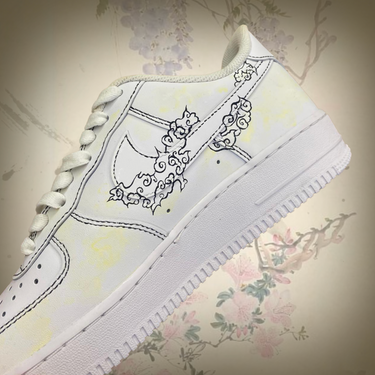 AIR FORCE 1 LOW CLOUDS