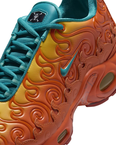 NIKE AIR MAX PLUS ONE PIECE MERA MERA (with promo card)
