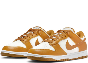 NIKE DUNK LOW NEXT NATURE PHANTOM GOLD SUEDE (W)