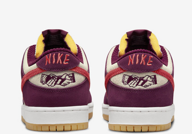 NIKE SB DUNK LOW SKATE LIKE A GIRL