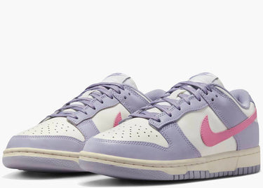 NIKE DUNK LOW INDIGO HAZE (W)