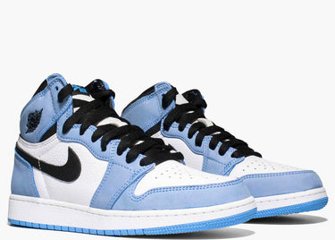JORDAN 1 RETRO HIGH OG UNIVERSITY BLUE (GS)