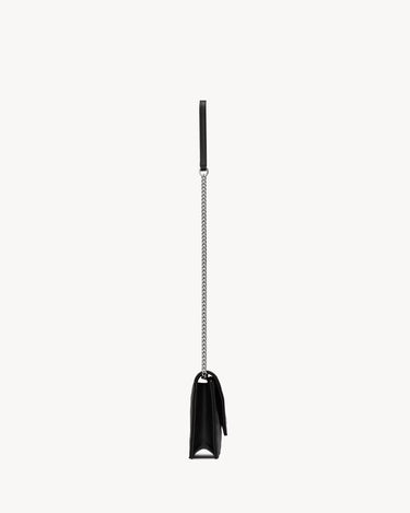 POCHETTE ENVELOPE CON CATENA CASSANDRE CLASSICA IN PELLE GRAIN DE POUDRE BLACK SILVER