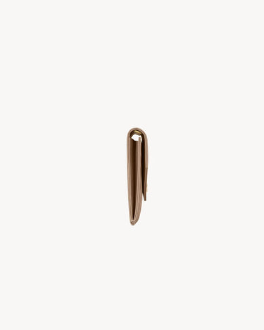 CASSANDRE MATELASSÉ FLAP POUCH in pelle goffrata grain de poudre trapuntata DARK BEIGE