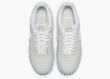 NIKE AIR FORCE 1 LOW '07 LV8 EMB SUMMIT WHITE BLUE WHISPER