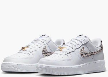 NIKE AIR FORCE 1 LOW LX UNITED IN VICTORY WHITE (W)