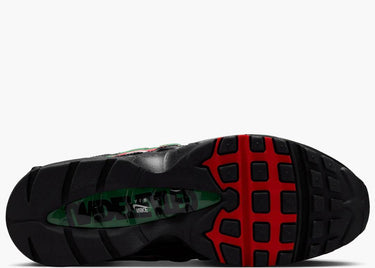 NIKE AIR MAX 95 SP UNDEFEATED BLACK