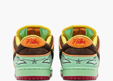 NIKE SB DUNK LOW RODEO TOURMALINE