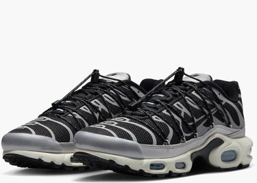 NIKE AIR MAX PLUS TOGGLE BLACK SILVER (W)