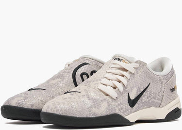 NIKE TOTAL 90 3 SE PALE IVORY SNAKESKIN (W)