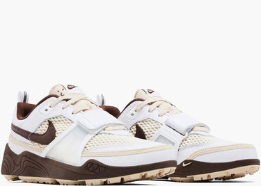 NIKE ZOOM FIELD JAXX TRAVIS SCOTT LIGHT CHOCOLATE