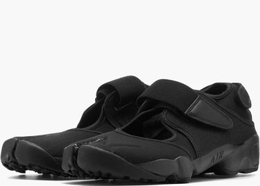 NIKE AIR RIFT TRIPLE BLACK (W)