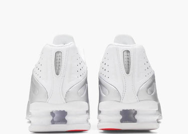 NIKE SHOX R4 WHITE METALLIC SILVER