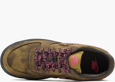 NIKE AIR FORCE 1 LOW '07 QS BOUCLE DESERT MOSS FIERCE PINK