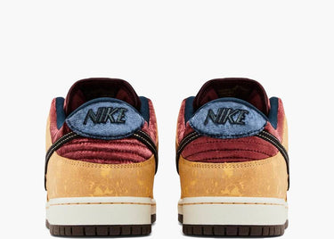 NIKE SB DUNK LOW CITY OF CINEMA