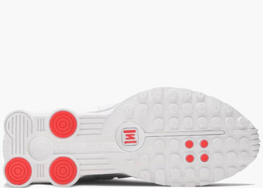 NIKE SHOX R4 WHITE METALLIC SILVER