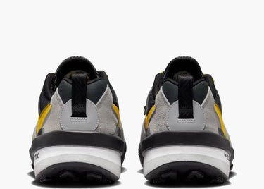 NIKE ZEGAMADOME SP SACAI MATTE SILVER YELLOW