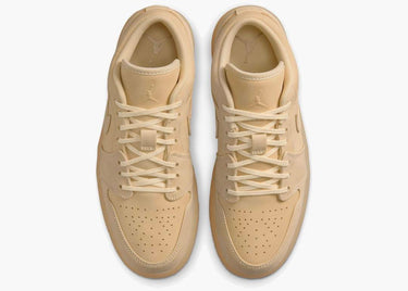 JORDAN 1 LOW SE SAND (W)