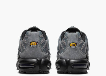 NIKE AIR MAX PLUS TOGGLE GREY REFLECTIVE