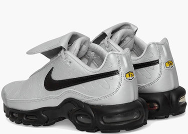NIKE AIR MAX PLUS TIEMPO WOLF GREY BLACK