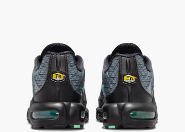 NIKE AIR MAX PLUS SPIROGRAPH