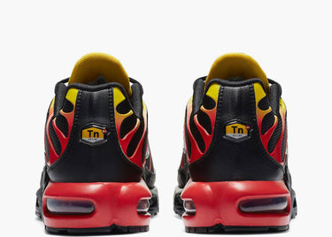 NIKE AIR MAX PLUS GRADIENT BLACK RED YELLOW