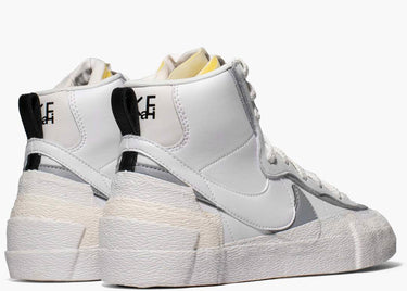 NIKE BLAZER MID SACAI WHITE GREY