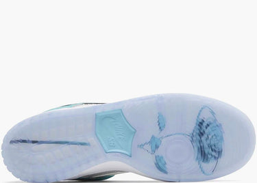 NIKE SB DUNK LOW APRIL SKATEBOARDS
