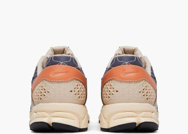 NIKE ZOOM VOMERO 5 SASHIKO