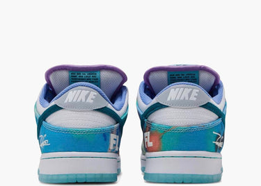 NIKE SB DUNK LOW FUTURA LABORATORIES BLEACHED AQUA