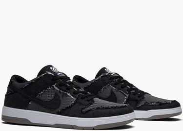 NIKE SB DUNK LOW ELITE MEDICOM BEARBRICK