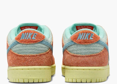 NIKE SB DUNK LOW ORANGE EMERALD RISE