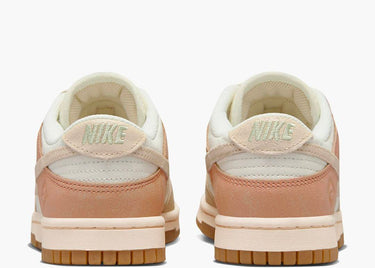 NIKE DUNK LOW SE AUSTRALIA (W)