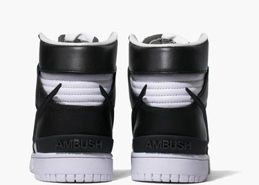 DUNK HIGH BLACK / WHITE x AMBUSH