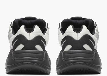 YEEZY BOOST 700 MNVM BONE
