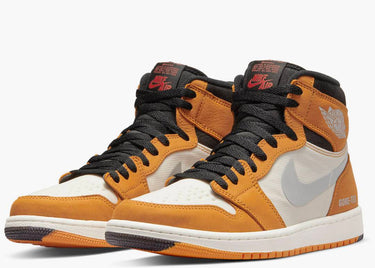 JORDAN 1 RETRO HIGH ELEMENT GORE-TEX LIGHT CURRY