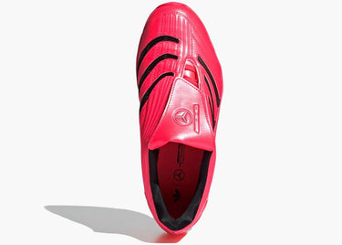 ADIDAS PREDATOR MEGARIDE MERCEDES-AMG PETRONAS FORMULA ONE TEAM TURBO BLACK