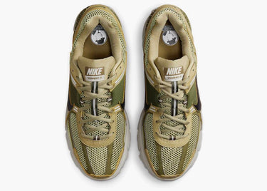 NIKE ZOOM VOMERO 5 NEUTRAL OLIVE