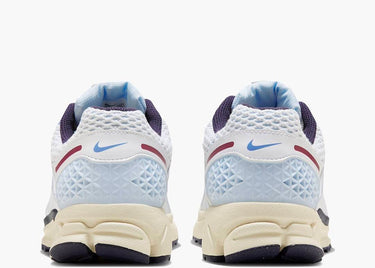 NIKE ZOOM VOMERO 5 BLUE TINT (W)